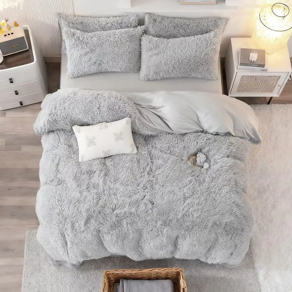 Hug & Snug Teddy Duvet Cover Set Super Soft Warm Cosy Winter Bedding Quilt Cover with Pillowcase, Luxury Solid Colour Zip Closure, Single Double King Super King