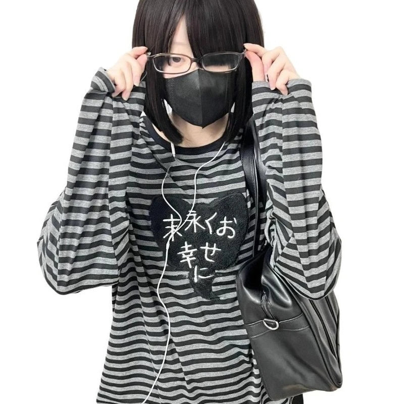 Punk Vintage O Neck Long Sleeve Shirts Striped Design Harajuku Embroidery Tops Y2k Autumn Winter Loose Casual Base Layer T-shirt