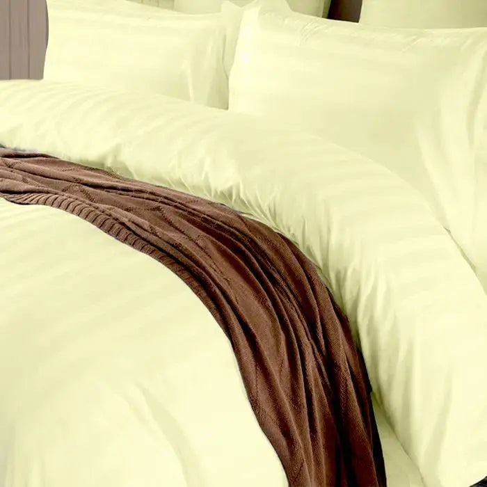 Luxury Satin Stripe Duvet Cover Set – 100% Microfiber Bedding Set – Single, Double, King Super King Sizes Soft Hotel Quality