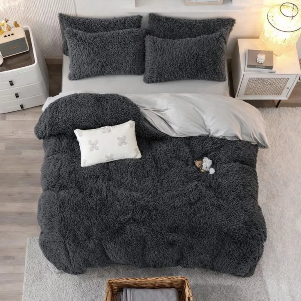 Hug & Snug Teddy Duvet Cover Set Super Soft Warm Cosy Winter Bedding Quilt Cover with Pillowcase, Luxury Solid Colour Zip Closure, Single Double King Super King