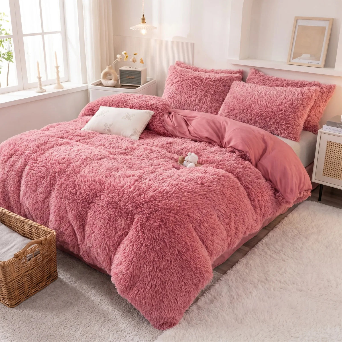 Hug & Snug Teddy Duvet Cover Set Super Soft Warm Cosy Winter Bedding Quilt Cover with Pillowcase, Luxury Solid Colour Zip Closure, Single Double King Super King