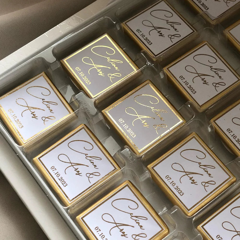 50pcs Wedding Chocolate Packing Papers Engagement Label Stickers for Party Chocolate Favors Wedding Table Decoration
