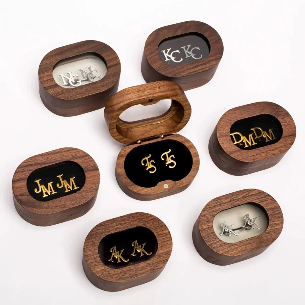 How to purchase custom cufflinks?  Choose your preferred font and color, and note the letters you want to customizethanks！