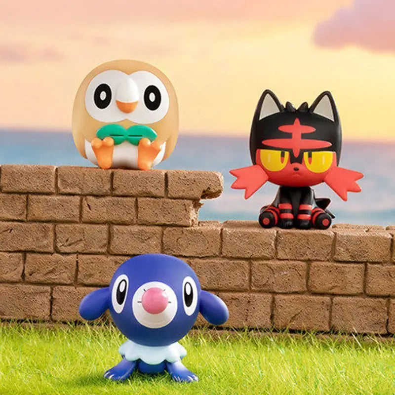 Funism Pokemon 30th Anniversary Original Partners Series Blind Box Charmander Starter Pokemon Ball Charmander Squirtle Figure