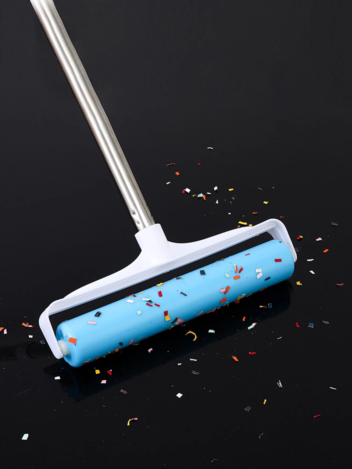 Washable Reusable Hair Sticking Device With Extendable Handle For Sticking Clothes Bed Sheets Dust Pet Flooring Carpet Cleaning