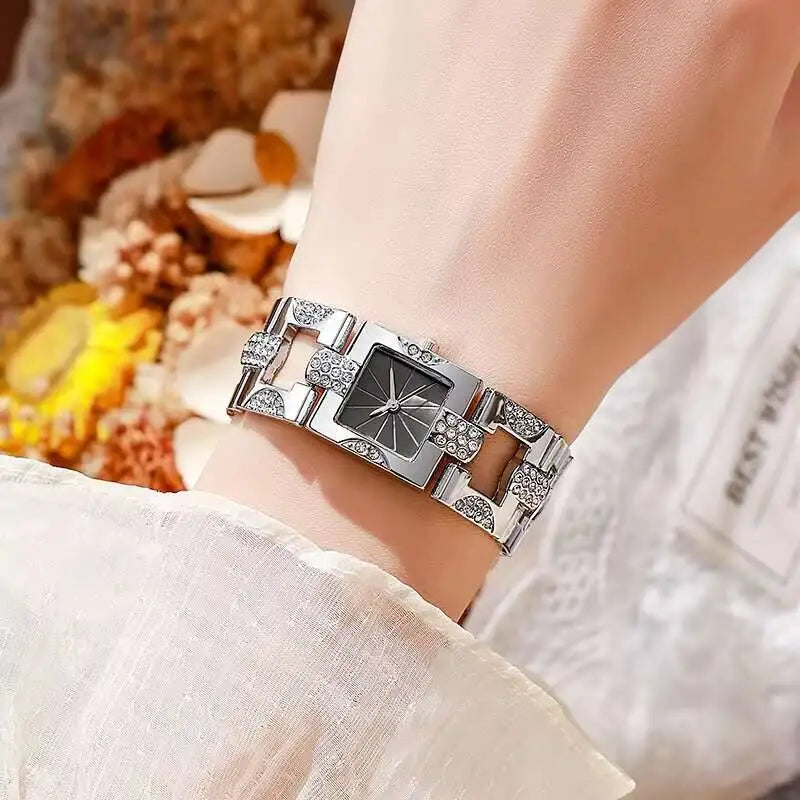 Luxury Rhinestone Women Watches Fashion Square Quartz Watch Girls Clock Reloj Mujer （Without Box）