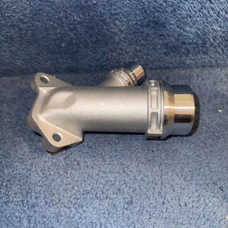 1Pcs Aluminum Waterpump Thermostat Connector Coolant Flange Pipe For BMW M47 M57 111122247744 11127806196 Engine Parts