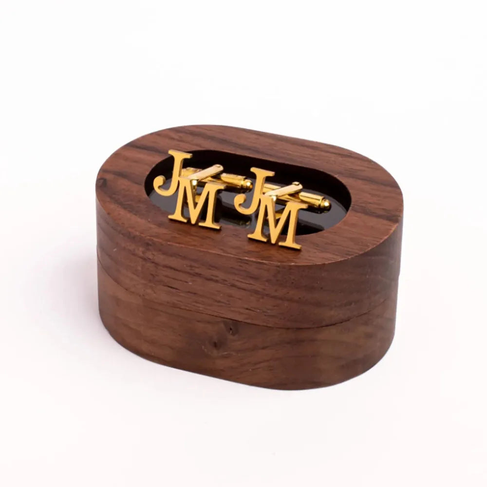 How to purchase custom cufflinks?  Choose your preferred font and color, and note the letters you want to customizethanks！