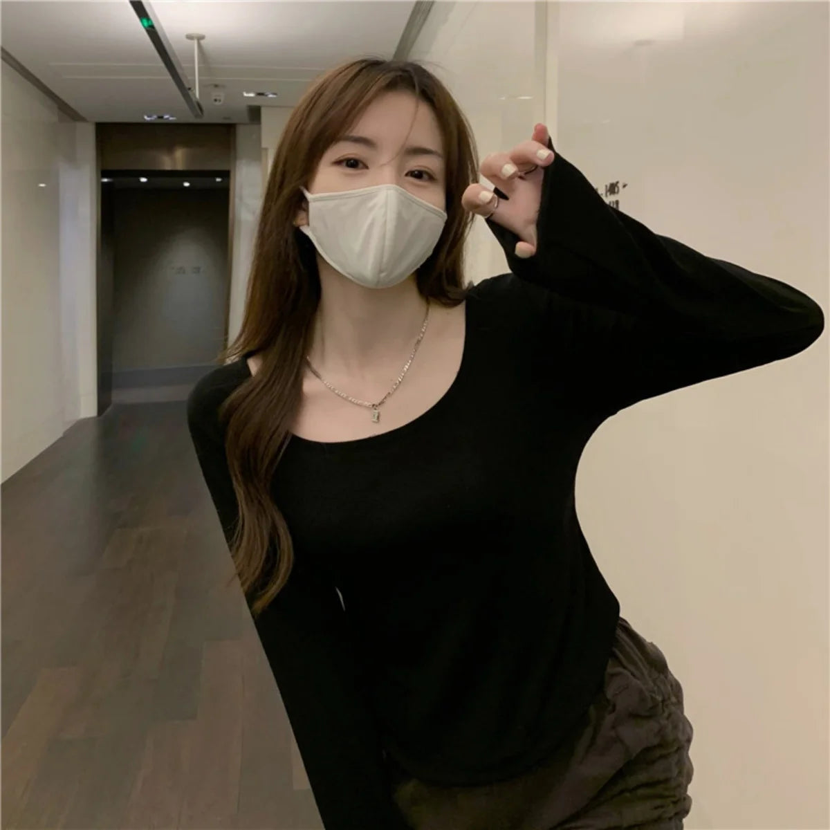 Square Neck Long Sleeve T-Shirt Women Spring Autumn New Irregular Hem Slim Casual Top Solid Bottom Shirts New Korean Streetwear