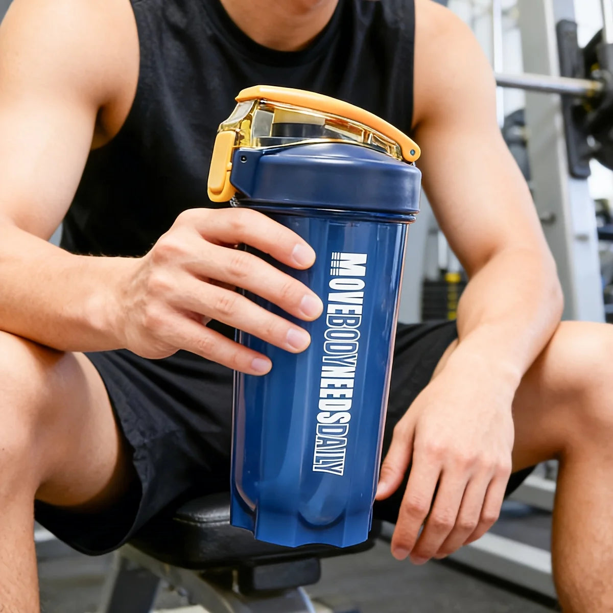 1pc Portable Protein Shaker 550ml Fitness Bottle with Plastic Whisk Ball for Fitness Enthusiasts Athletes Perfect For Outdoor