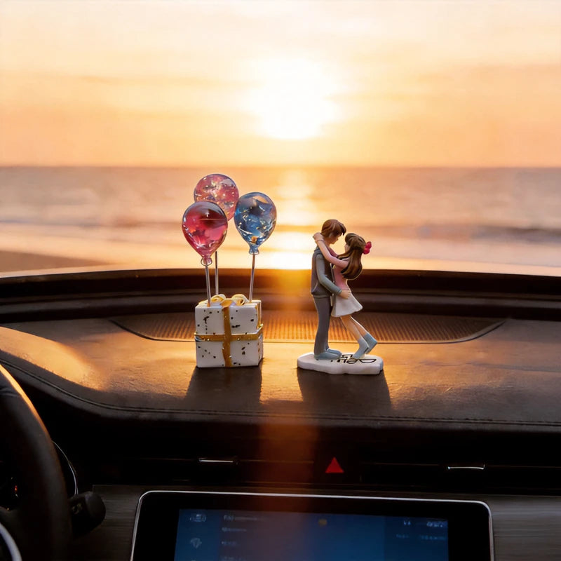 Cartoon Couple Car Decorations, Sweet Couple Car Ornaments, Balloon-Themed Decor, Resin Center Console Accessories