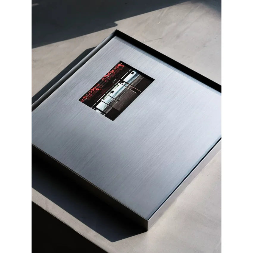Stainless Steel Polishing Process Customized Picture Frame Wall-Mounted Square Shape Silver Matte Finish Art Photo Display Frame