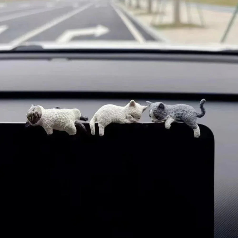 Funny Sleeping Cats Car Dashboard Ornament Adorable PVC Decoration For Car Interior Funny Dashboard Figurine Auto Accessories