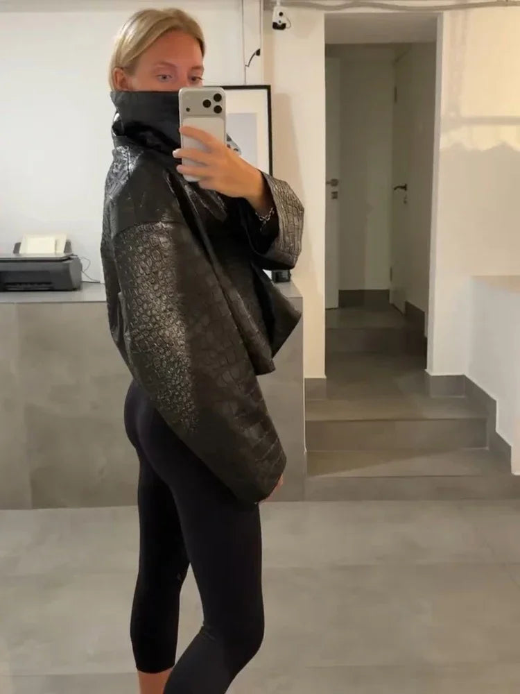 Crocodile Pattern Embossed Short Women Leather Jacket Stand Collar Zipper Long Sleeved Cropped Jackets 2026 Street Daily Outfit