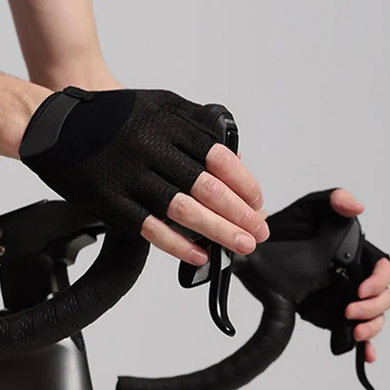 Workout Gloves Breathable Weight Lifting Gloves With Firm Grip Full Palm Protection Padded Mittens Lightweight Exercise Gear For