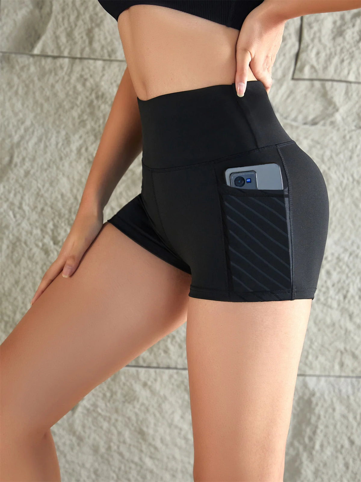 Women's High Waist Elastic Yoga Shorts With Side Pocket Hip Lifting Running Fitness Sports Shorts Gym Activewear