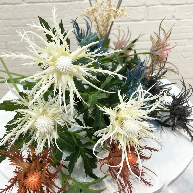 Simulation Plastic Flower Sea Holly 3 Head Thorn Celery Artificial Plants Leaf Home Wedding Christmas Floral Arrangement Bouquet