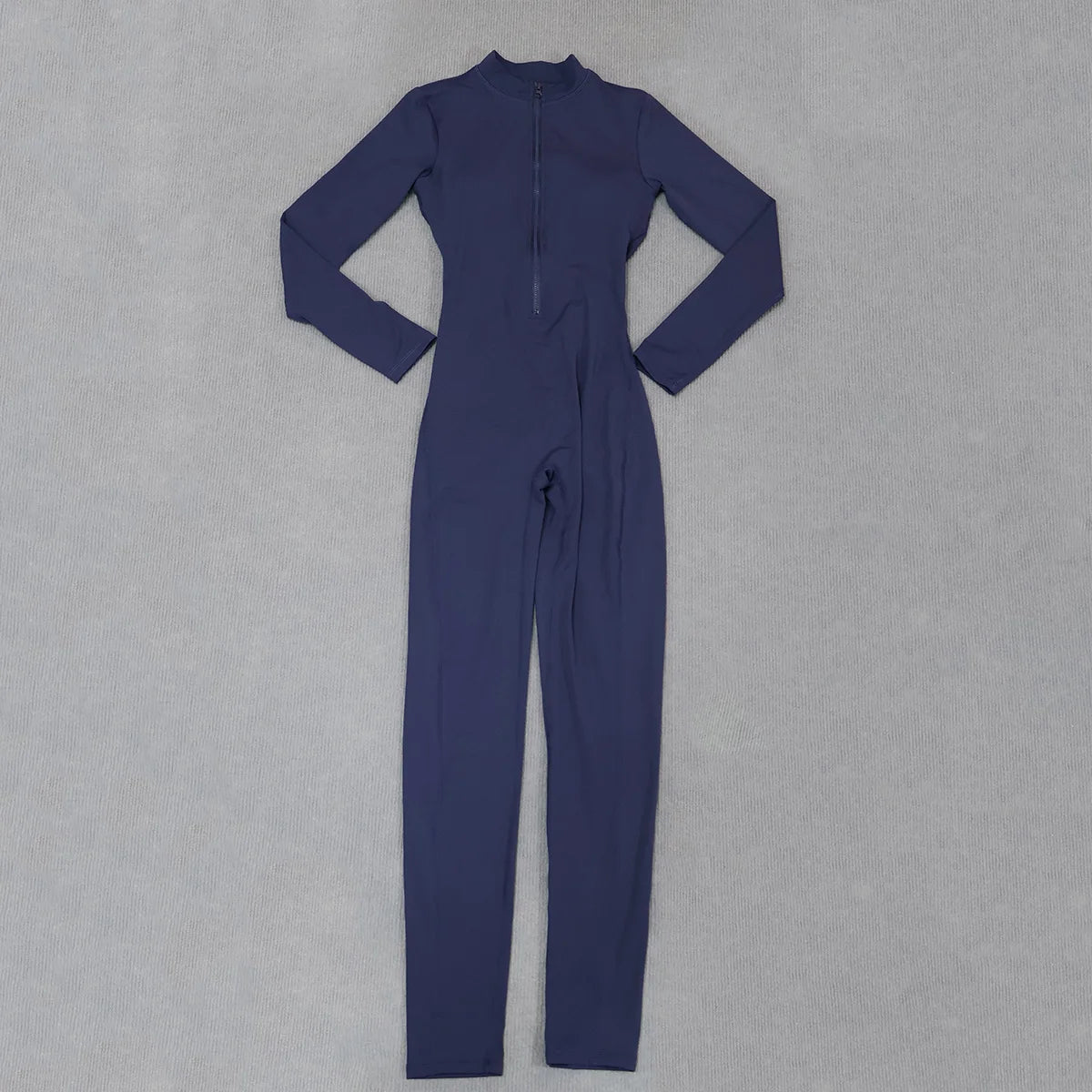 Ctenkevet Women's Long-Sleeved Jumpsuit Butt Lifting Gym Activewear Sport Outfit with Half-Zipper V-Back Design for Ladies