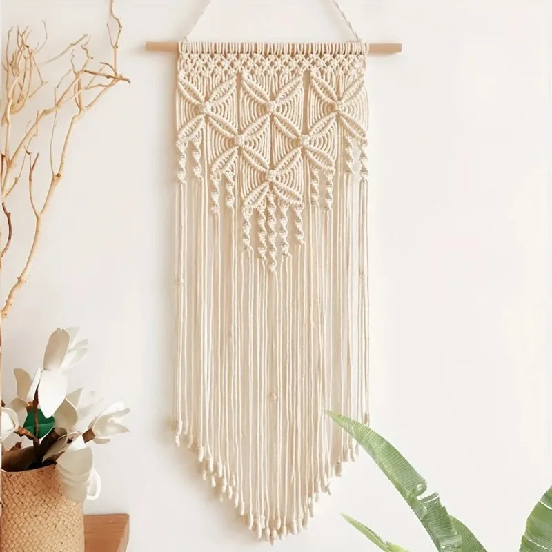 1pcs Four Leaf Clover Cotton Macrame Wall Hanging, Boho Diamond Pattern Tassel Wall Decor for Airbnb Bedroom Living Room