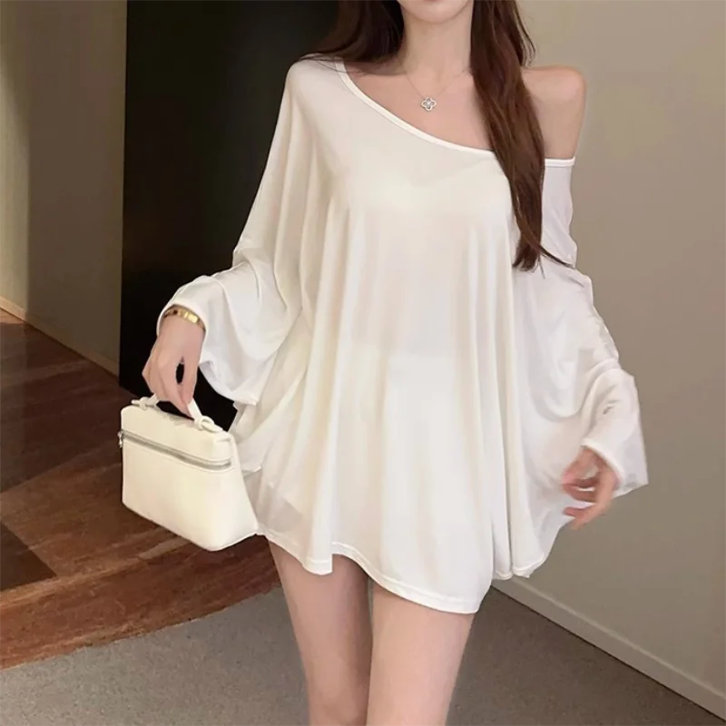Solid Oversized T-shirt for Women's Casual Loose Top Fashion Bat Sleeves Simple Sexy Off Shoulder Korean Baggy T shirts Autumn