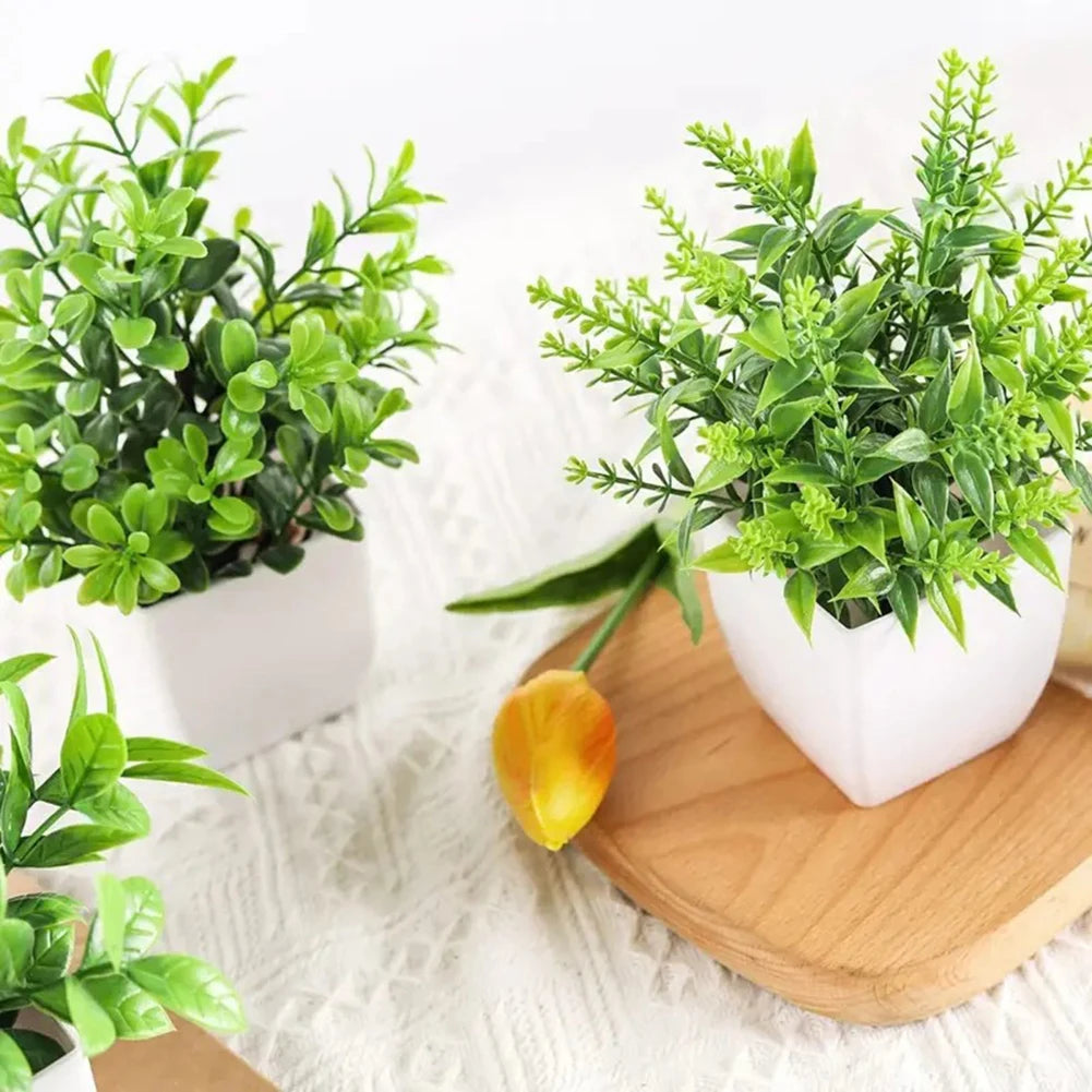Plastic Artificial Bonsai Green Fake Plant Simulation Small Potted Lavender Eucalyptus Green Plant Home Office Table Decoration