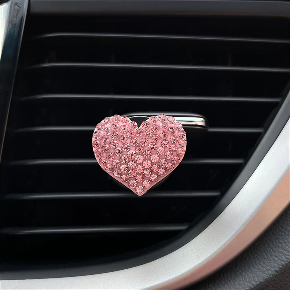 Car Air Outlet Perfume Clips Rhinestone Heart-shaped Car Air Conditioning Vent Decoration Clip Air Freshener Car Accessories