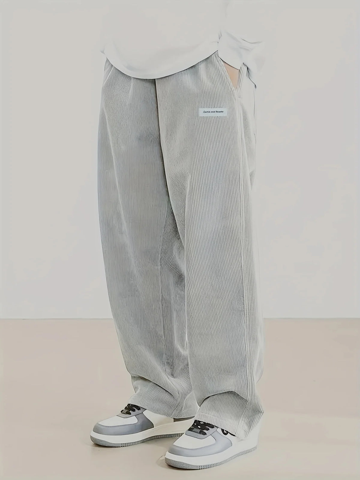 Men's corduroy loose European size hanging multi-functional casual straight leg pants, suitable for daily travel