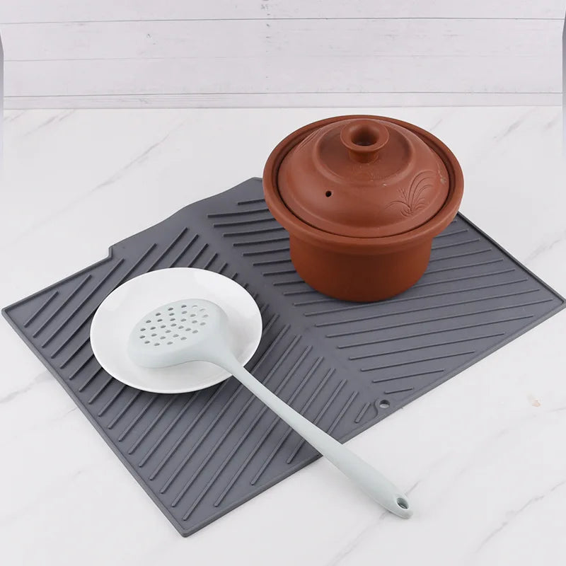 1pc Silicone Draining Pad Diversion Opening Slope Dish Cup Storage Pad Bathroom Water Filter Pad Non-Slip Mat Kitchen Unit Heat