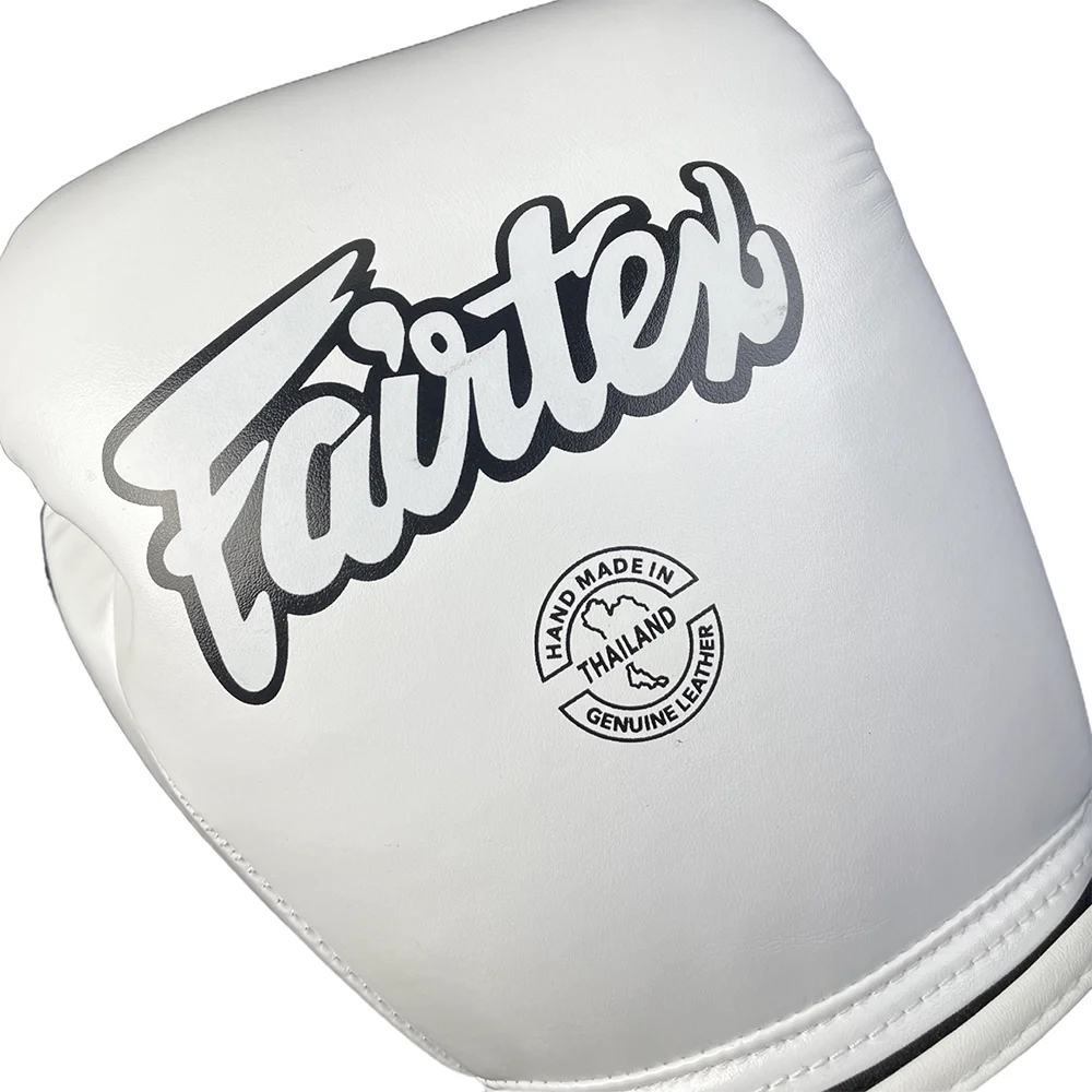 Breathable Boxing Gloves for Men And Women with Superior Wrist Support And Shock Absorption - Punching Padde