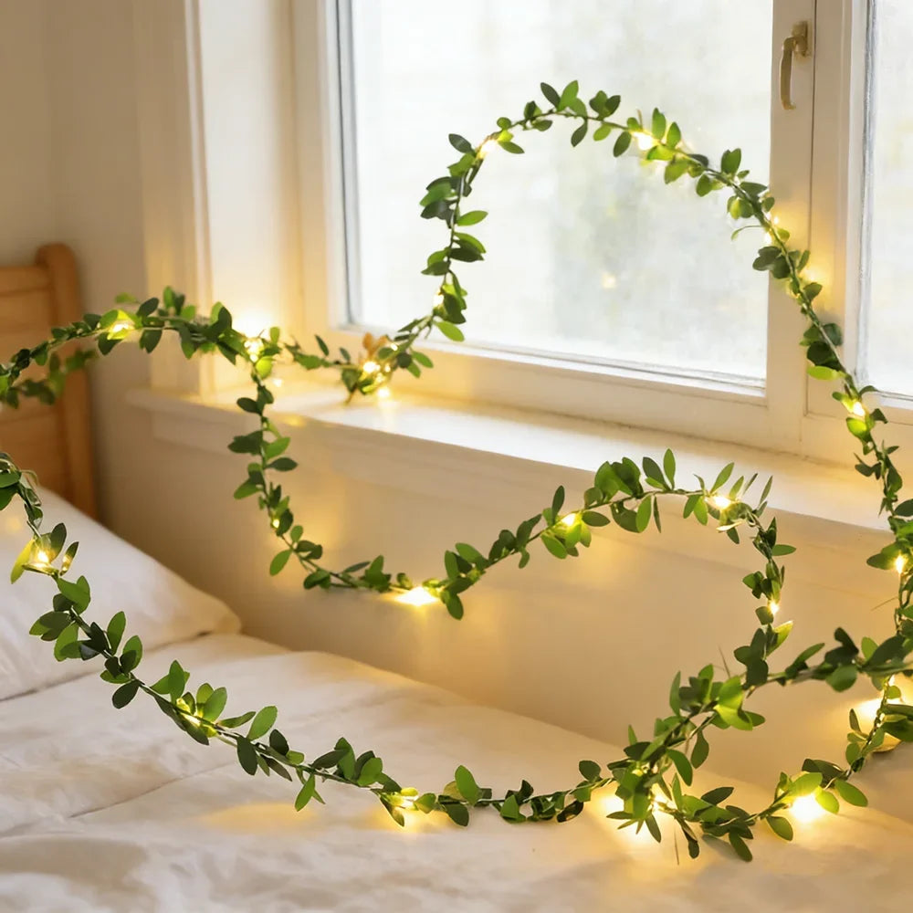 Green Leaf String Lights 5/10M Artificial Ivy Vine Fairy Light Wedding Party Decoration Christmas Home Decor Wall Plant