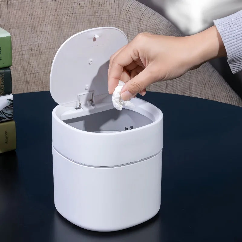1pc Mini Desktop Trash Can, Small Table Top Plastic Covered Garbage Bin for Desk Top