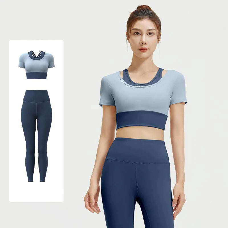 2026 New Women Running Fitness Activewear Set with Built-In Bra Pads Comfortable Breathable Body-Hugging 2 Piece Yoga Set