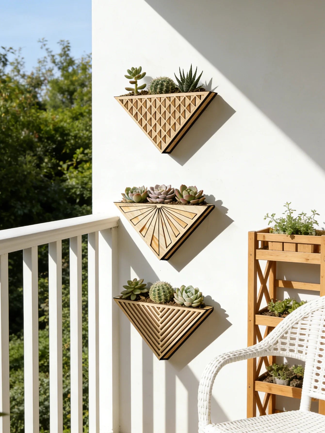 1pc Wooden Triangle Wall Planter Geometric Flower Pot for Succulent Herb Plants Storage Organizer Home Garden Balcony Wall Decor