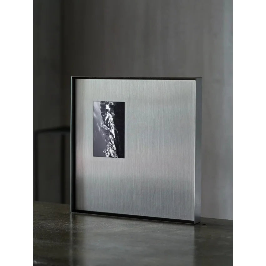 Stainless Steel Polishing Process Customized Picture Frame Wall-Mounted Square Shape Silver Matte Finish Art Photo Display Frame