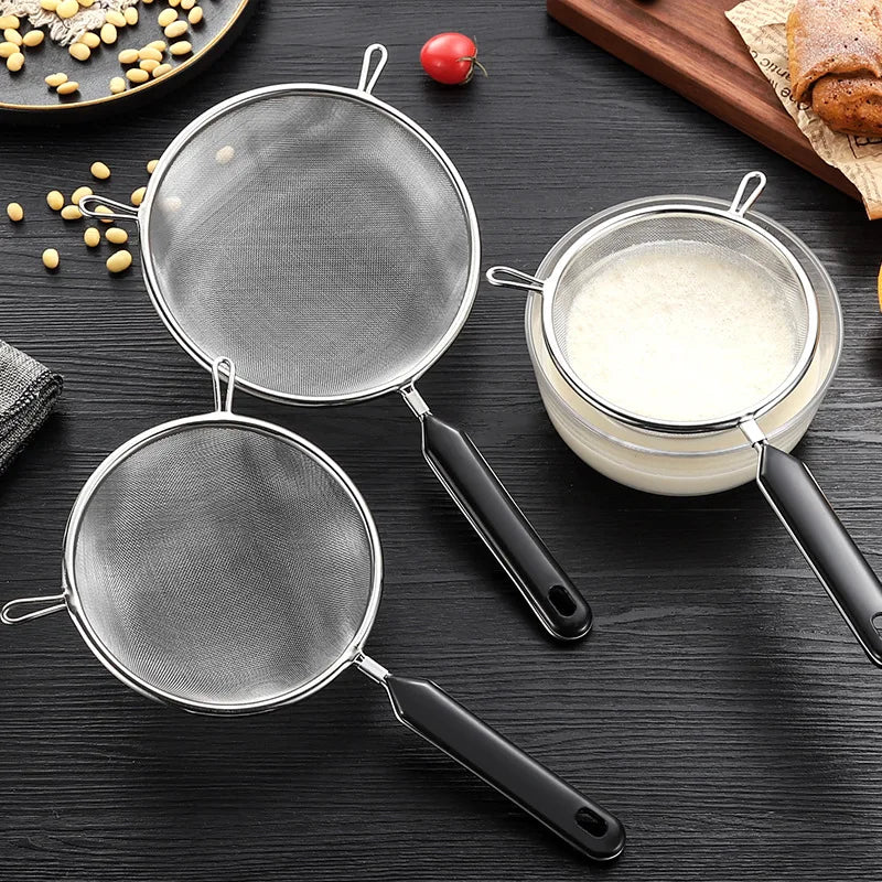 Premium Fine Mesh Strainer for Your Festive Kitchen - Versatile 6.3 Inch Stainless Steel Sieve for Fruits,Broths,and Baking Prep