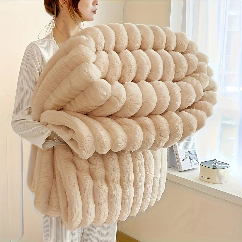 1 Pc ROSEKIND Blankets, 300GSM Soft & Warm Fleece Blankets, This Stylish Throw Blanket for All Seasons Clearance Sale For UK