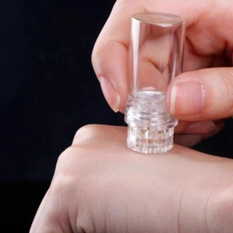 Reusable Hydra 20 Pin Derma Stamp Titanium Microneedle Hydra Needle Skin Care Whitening Bottle Roller For Skin Rejuvenation