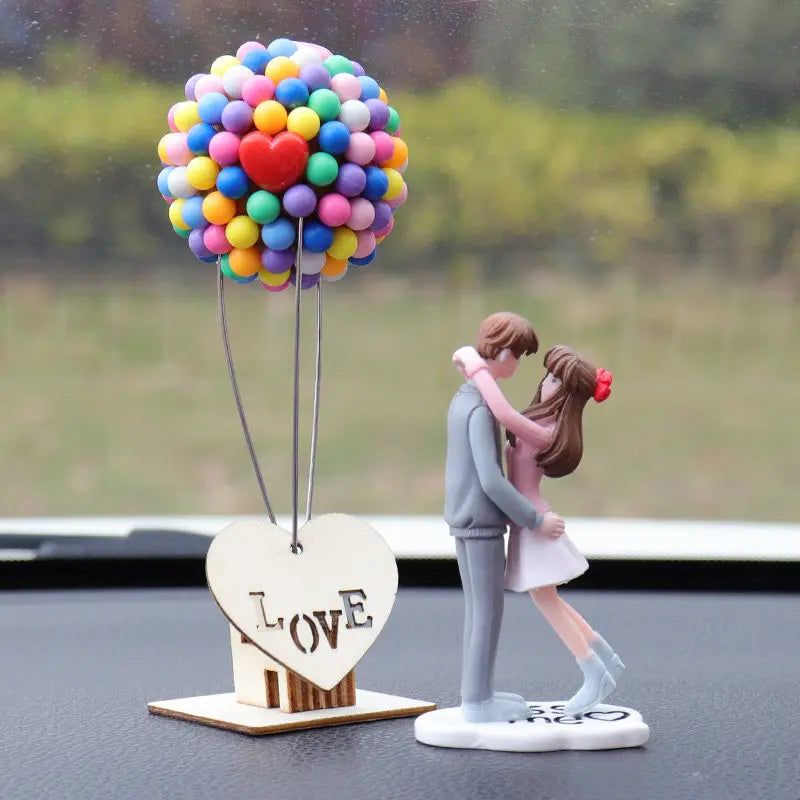 Cartoon Couple Car Decorations, Sweet Couple Car Ornaments, Balloon-Themed Decor, Resin Center Console Accessories