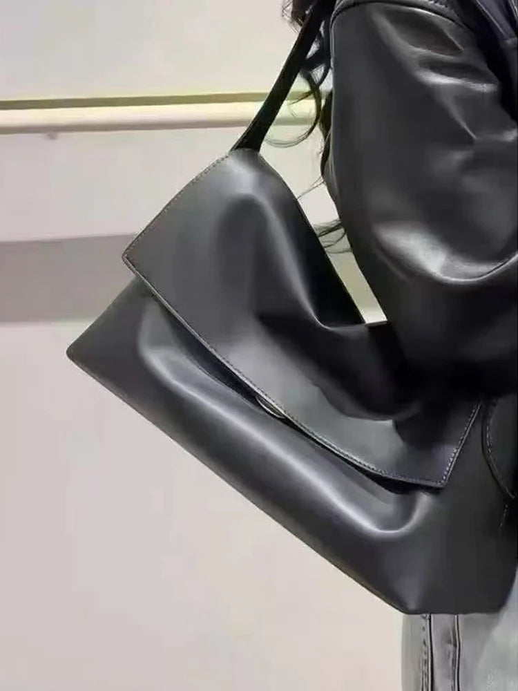 Luxury Brand Genuine Leather Women Shoulder Bags Top Quality Cowhide Leather Underarm Bags Fashion Solid Hobo Flap Chelsea Bags
