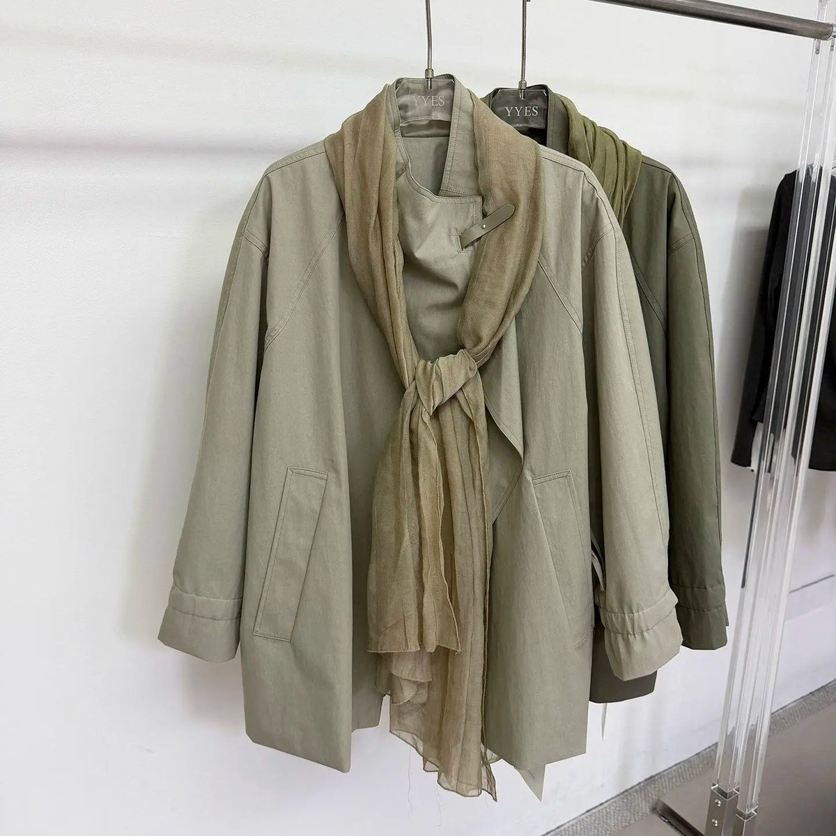 Simple And Atmospheric Lace Up Trench Coat For Women, 2026 Autumn New Commuter Loose Jacket With Silk Scarf
