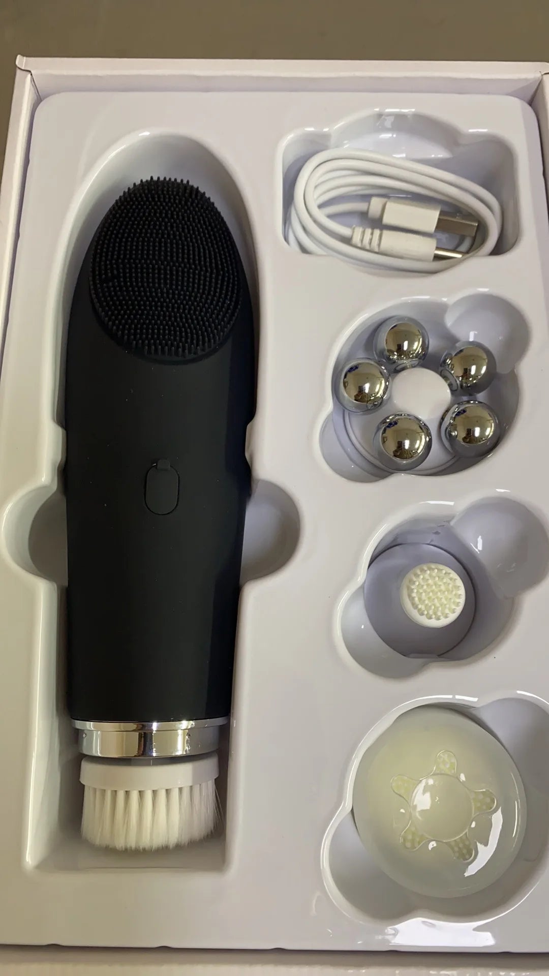 Waterproof Silicone Facial Cleansing Brush Electric Deep Cleaning Pore Exfoliator Soft Skin Care Device Rechargeable  Cleaner