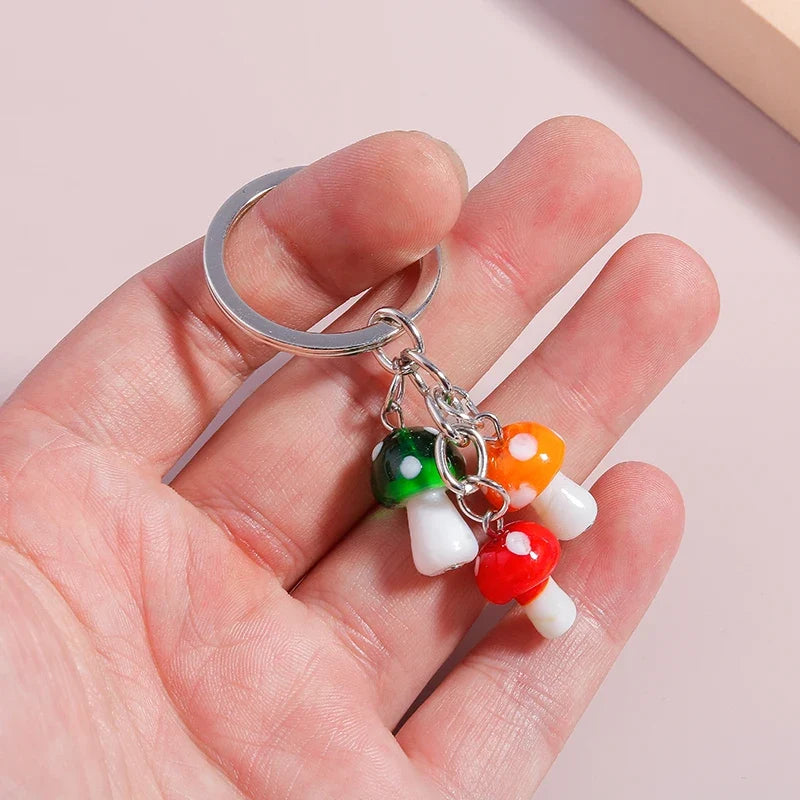 Fashion Crystal Cherry Keychain Creative Fruit Key Chain Cute Girl Key Ring Chains Car Bag Pendant Charm for Women Jewelry Gift