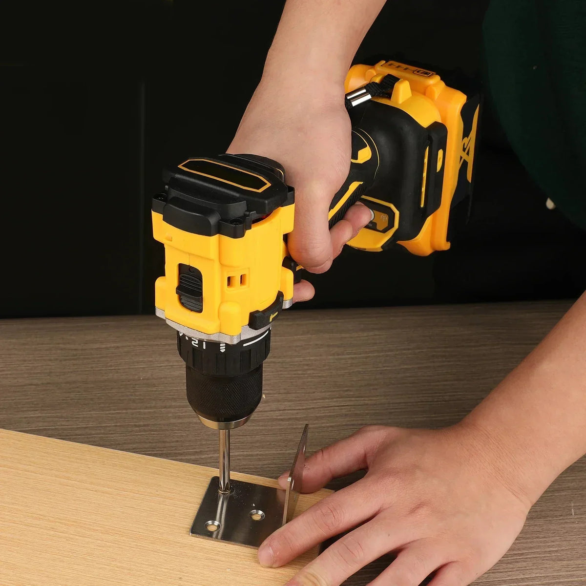 20V Brushless Compact Electric Drill