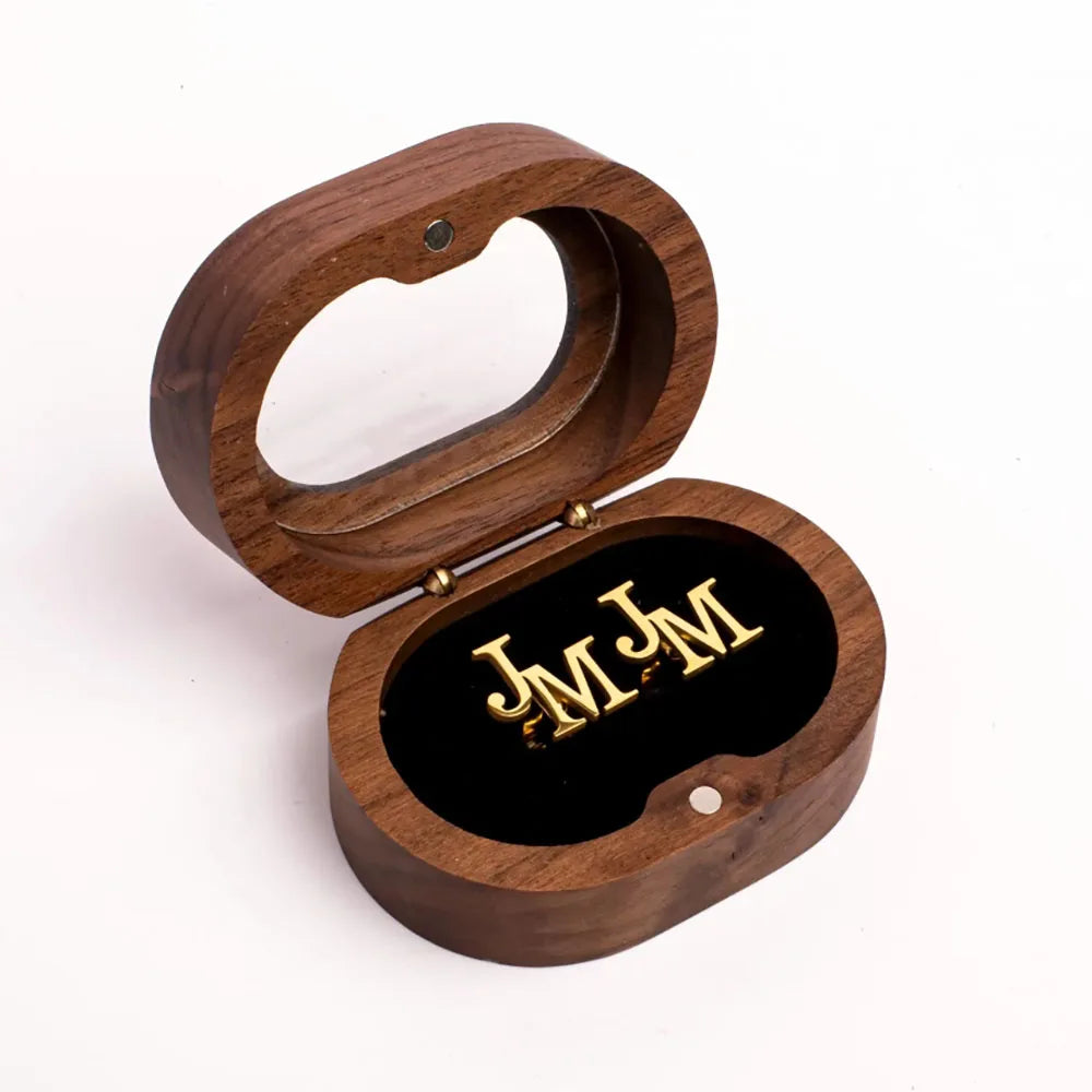 How to purchase custom cufflinks?  Choose your preferred font and color, and note the letters you want to customizethanks！