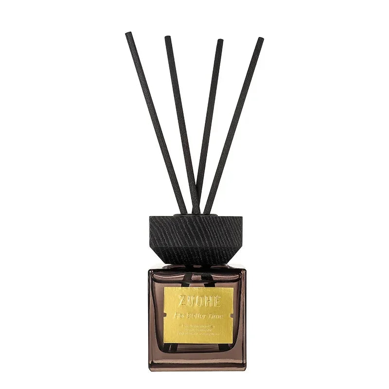 Luxury Hotel Customize Flameless Perfume Oil Fragrance Fiber Rattan Stick Glass Bottle Wood Lid Cover Reed Diffuser