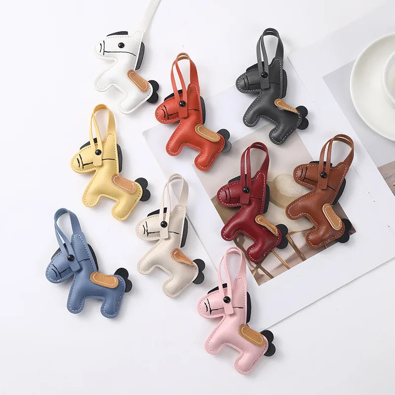 Simple PU Leather Pony Pendant Cute Cartoon Backpack Car Keychain Pendant Fashionable Clothing Accessories