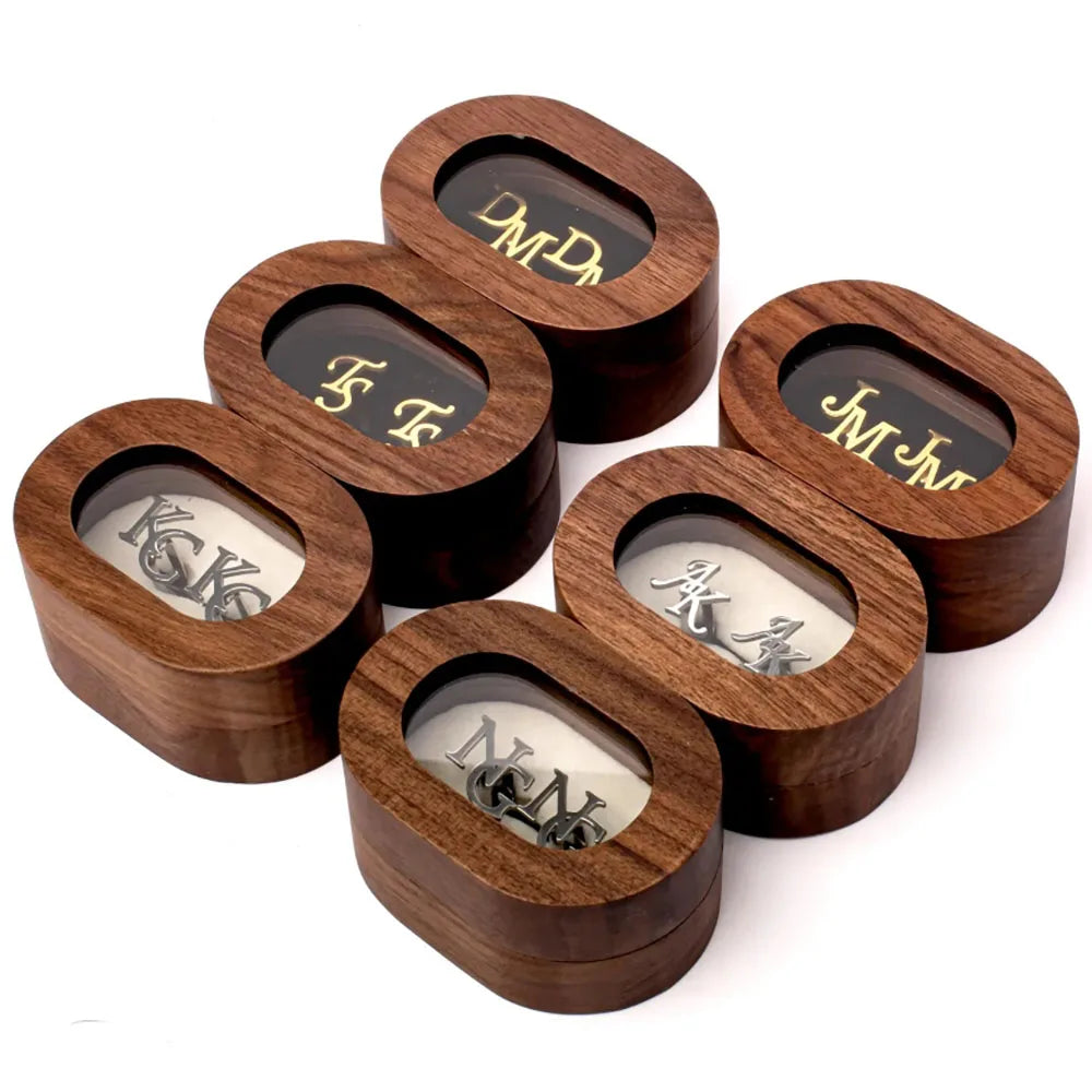 How to purchase custom cufflinks?  Choose your preferred font and color, and note the letters you want to customizethanks！