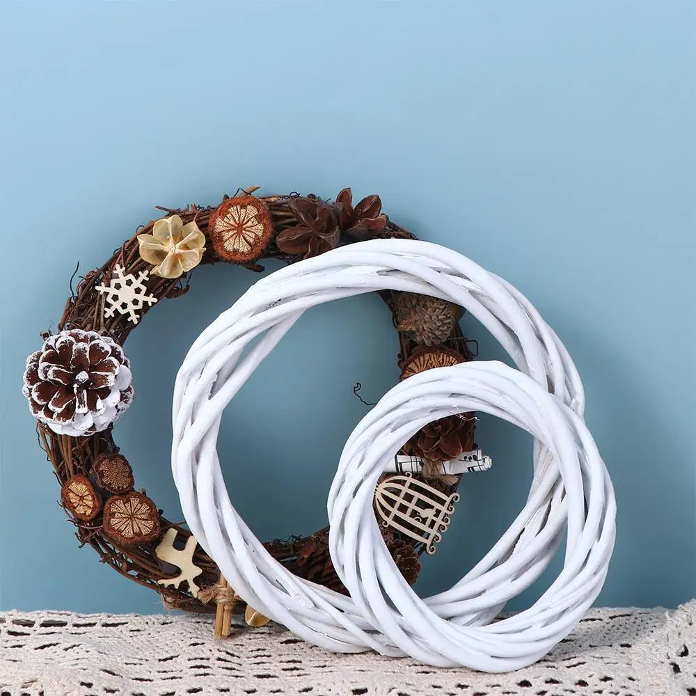 Xmas DIY Craft Ornament Vine Hanging Blank White Garland Rattan Ring Wicker Wreath Christmas Decoration